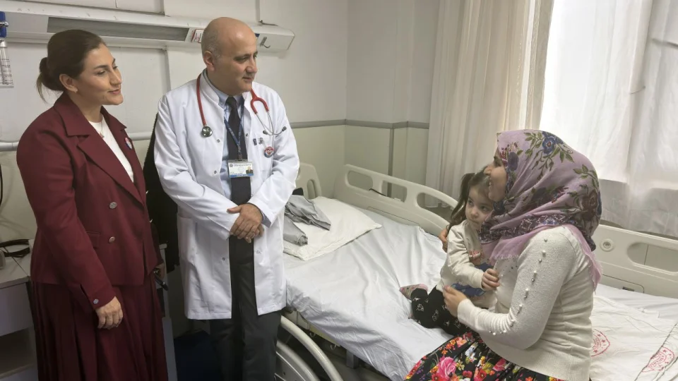 Bebeklere 1 yaşına kadar kalp muayenesi yapılmalı