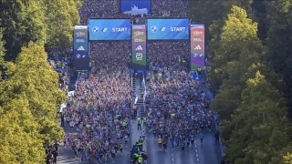 Berlin Maratonunu Mengesha kazandı