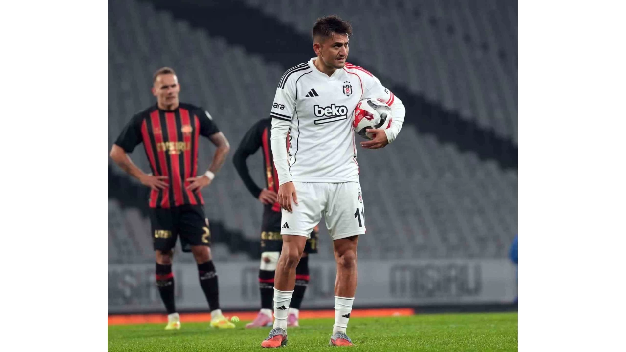 Beikta'ta Cengiz nder penalty kard