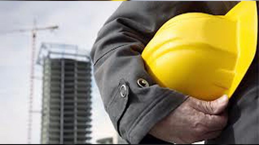 Bilecik'te in�aatta 15 metreden d��en m�hendis �ld�