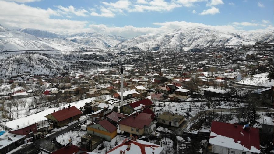 Bitlis'te 80 köy yolu ulaşıma kapandı