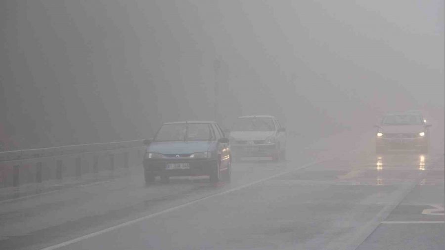 Bolu Dağı'nda göz gözü görmüyor