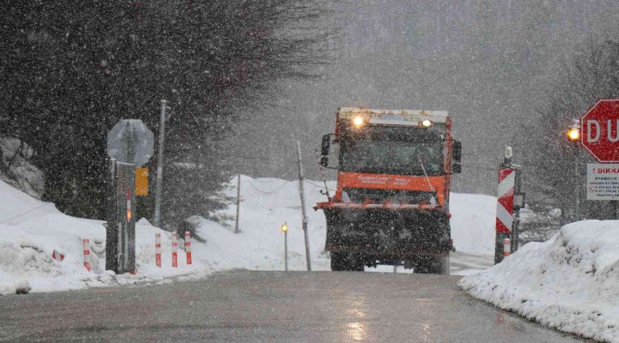 Bolu Dağı'nda kar