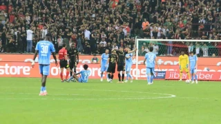 Bordo Mavililer futbolu unutmu� gibi!