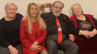 BTP Adayı Nurcan Sabur, annesinin hayır duasını alarak seçim startını verdi