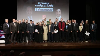 BTP �stanbul Geni�letilmi� �l Divan Toplant�s�: �ye �al��malar�nda dereceye girenlere plaket takdim edildi