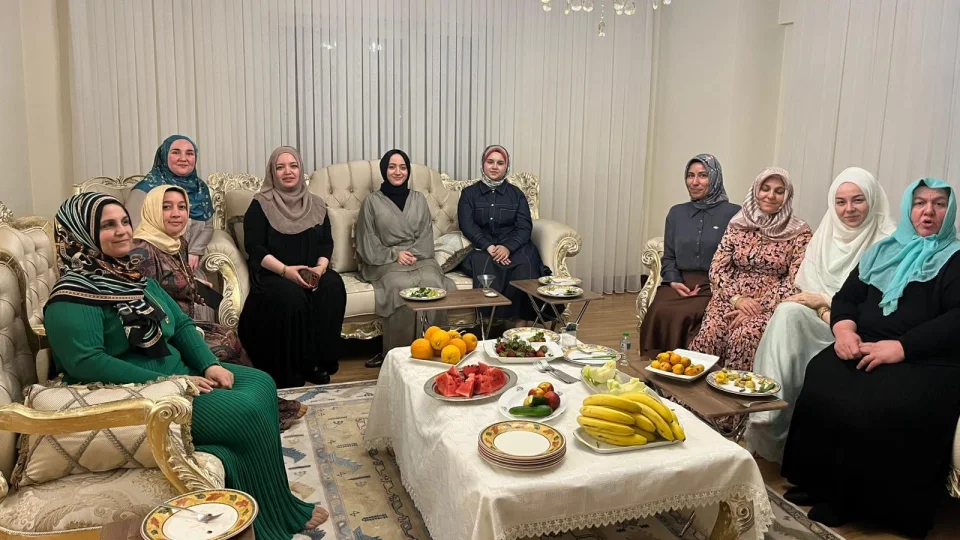 BTP Kahramanmara� Kad�n Kollar� sahada: Hedef rekor �ye say�s�