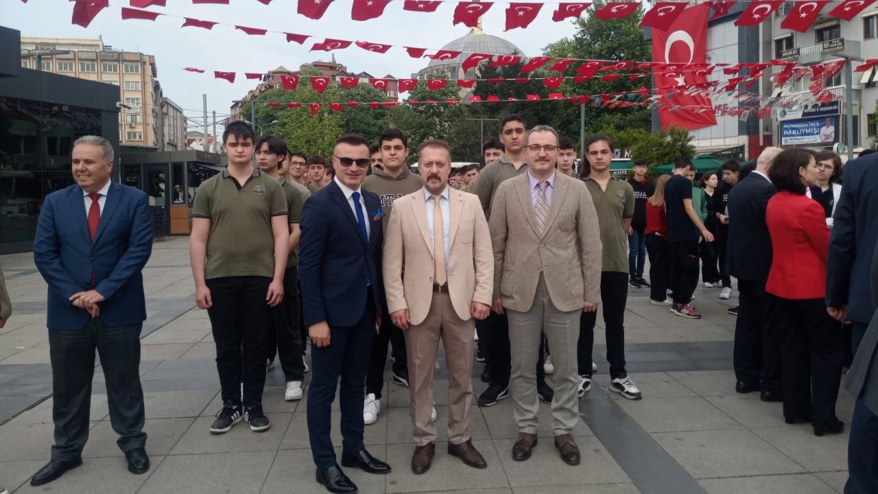 BTP Kocaeli te�kilat�, 19 May�s kutlamas�na kat�ld�