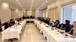 BTP Zeytinburnu Kad�n Kollar�ndan tan��ma ve kayna�ma kahvalt�s�