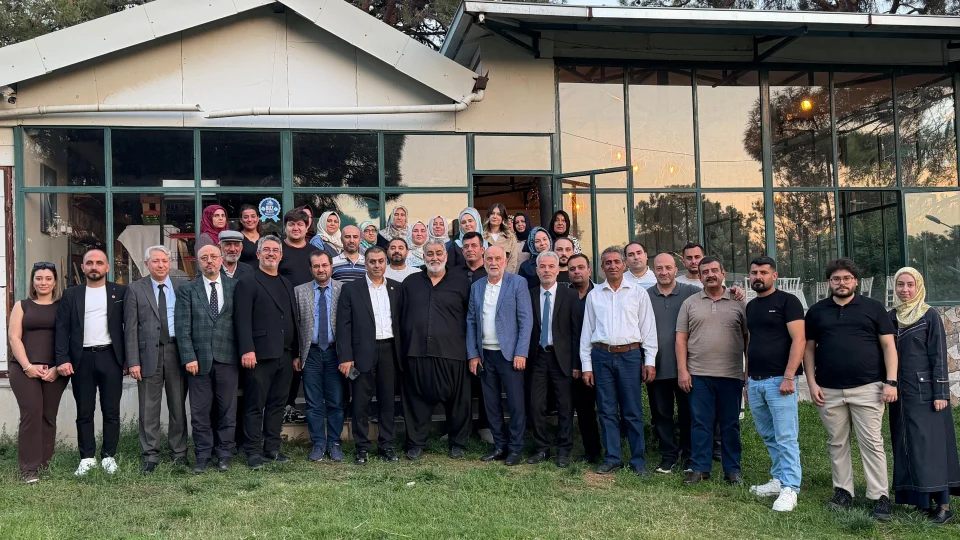 BTP�den Kahramanmara��ta dev bulu�ma: Geni�letilmi� �l Divan Toplant�s� ger�ekle�tirildi