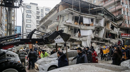 Bu kez Elbistan 7.6 ile sarsıldı