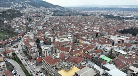 Bursa'da 1,4 milyon insan riskli binalarda oturuyor