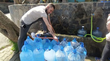 Bursa'da 17 günlük kısıtlama öncesi kaynak suyuna akın var