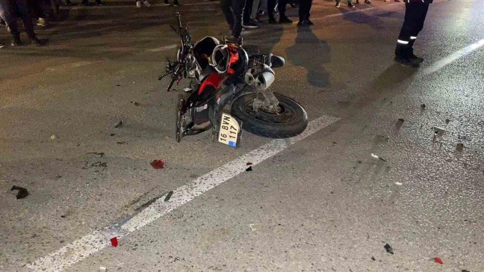 Bursa'da feci kaza : 1 �l� 1 a��r yaral�