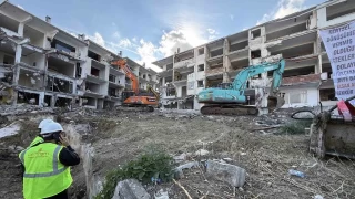 Bykekmece'de 47 yllk deprem riskli sitede kentsel dnm almas