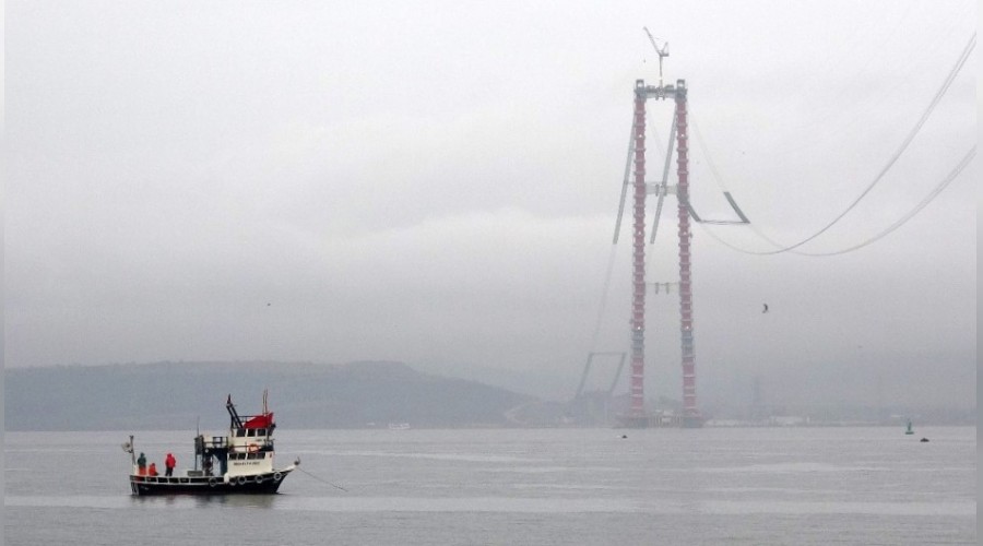Çanakkale Boğazı çift yönlü trafiğe açıldı