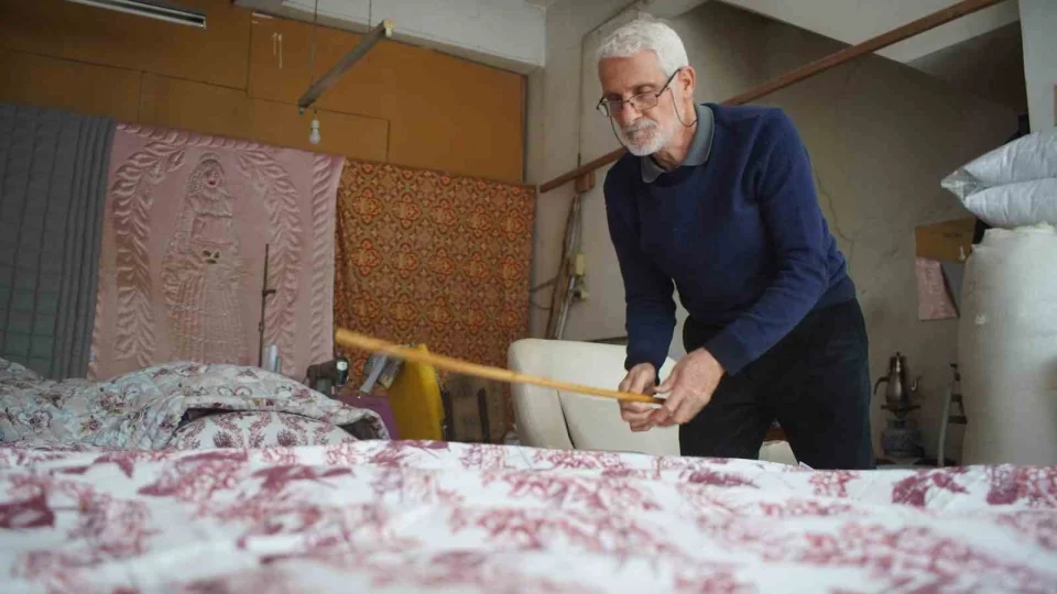 Çeyizlerin vazgeçilmeziydi, şimdi fabrikasyona direniyor
