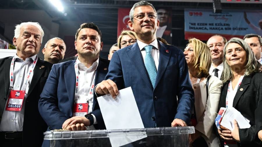CHP Kurultayında PM ve YDK için oy verme işlemi sona erdi