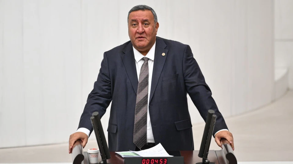 CHP'li G�rer: "G�da �r�nlerinin y�zde 40'� ��pe gidiyor"