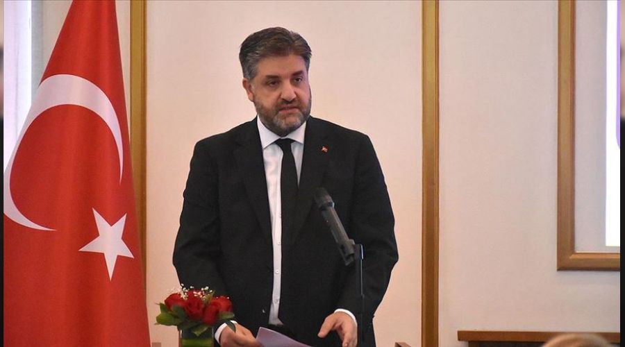 �in'e sat���n yolu e-ticaretten ge�iyor