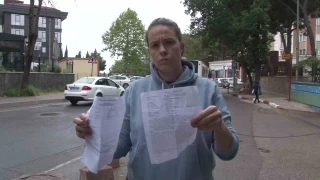 ocuk parknda kadna tekme ve yumruklarla saldrd