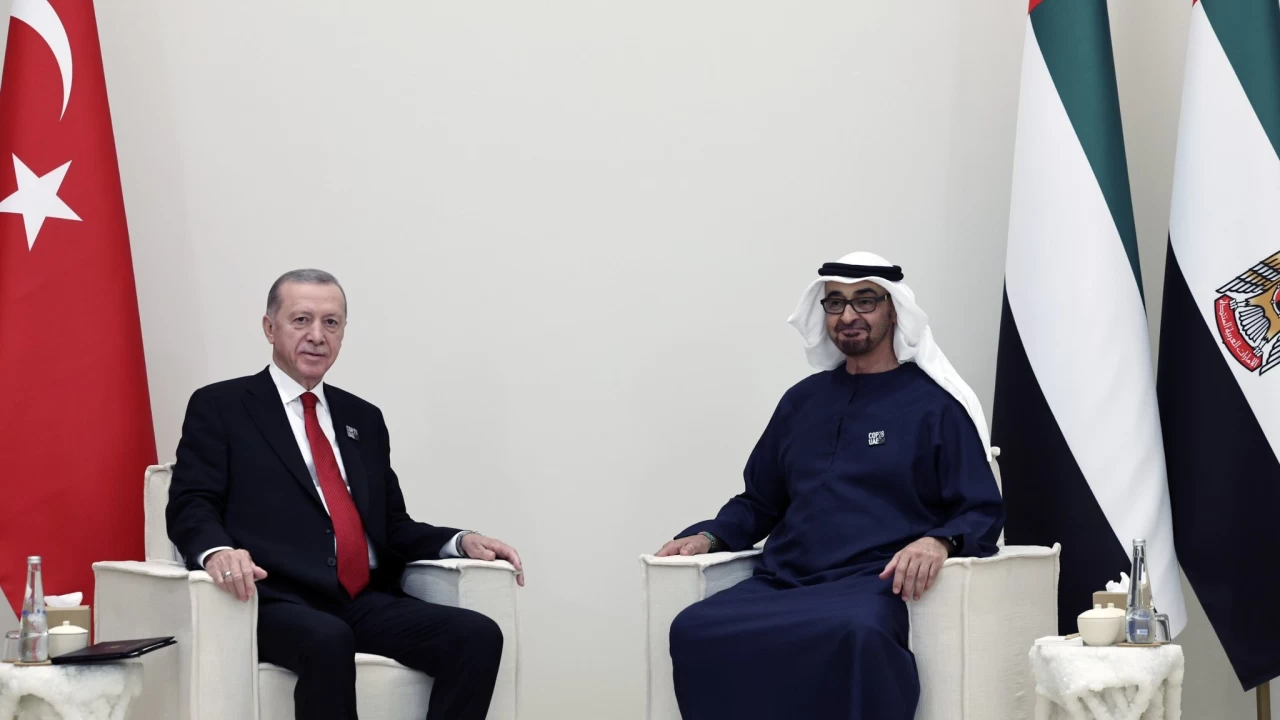 Cumhurbakan Erdoan BAE Devlet Bakan Al Nahyan ile grt