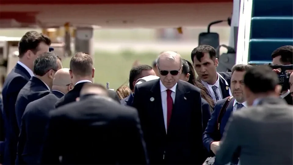 Cumhurbaşkanı Erdoğan, Türk Devletleri Teşkilatı'nın (TDT) Gayriresmi Zirvesi'ne katılmak üzere Kazakistan'ın Türkistan şehrine geldi