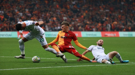 Depremzedeler için oynayacaklar