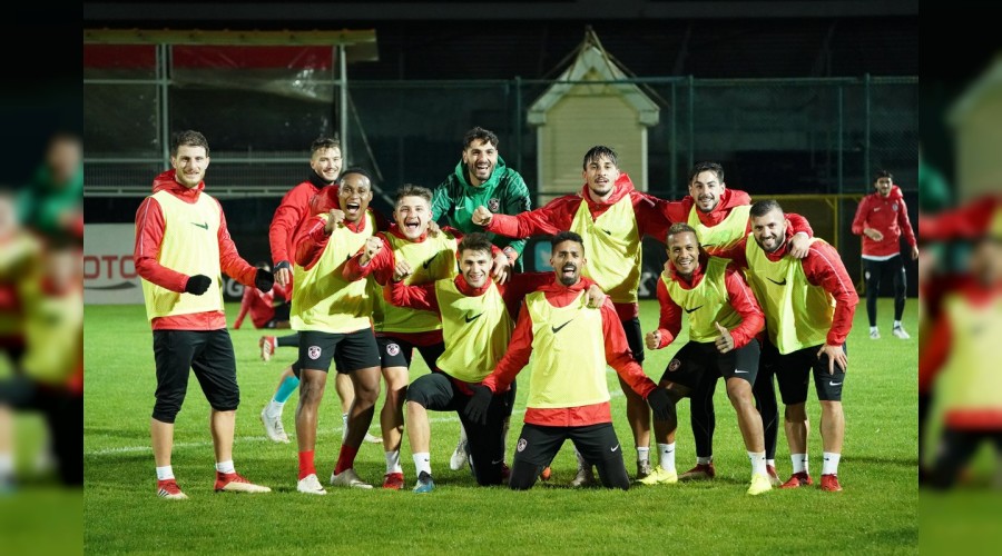 "Dersimize iyi çalışmalıyız"