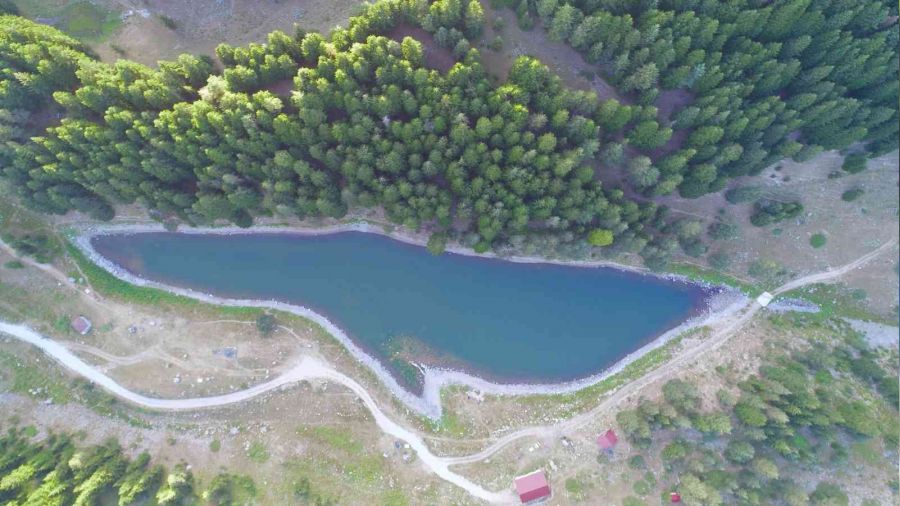 Doğa harikası Balık Gölü sessizliğe büründü