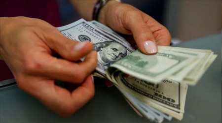 Dolar 17 liraya yürüyor