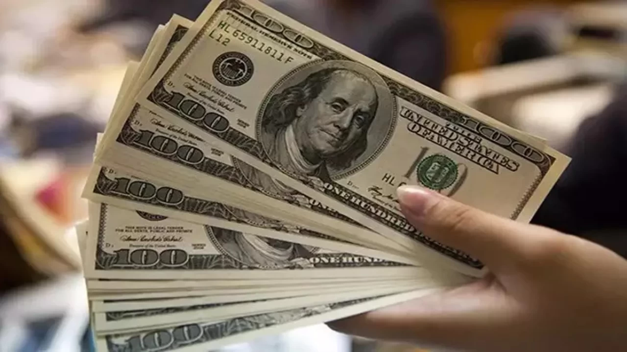 Dolar/TL 32.27 seviyesinden işlem görüyor