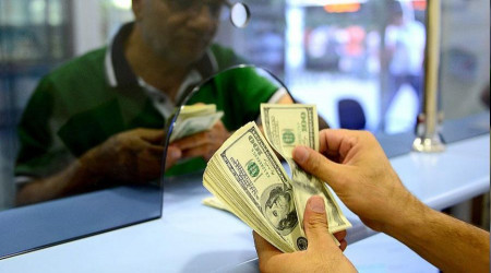 Döviz alımına kısıtlama geldi, kur farkı açılıyor
