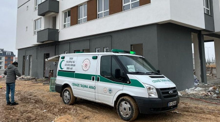 Dün işe başladığı inşaatta yüksekten düşerek hayatını kaybetti