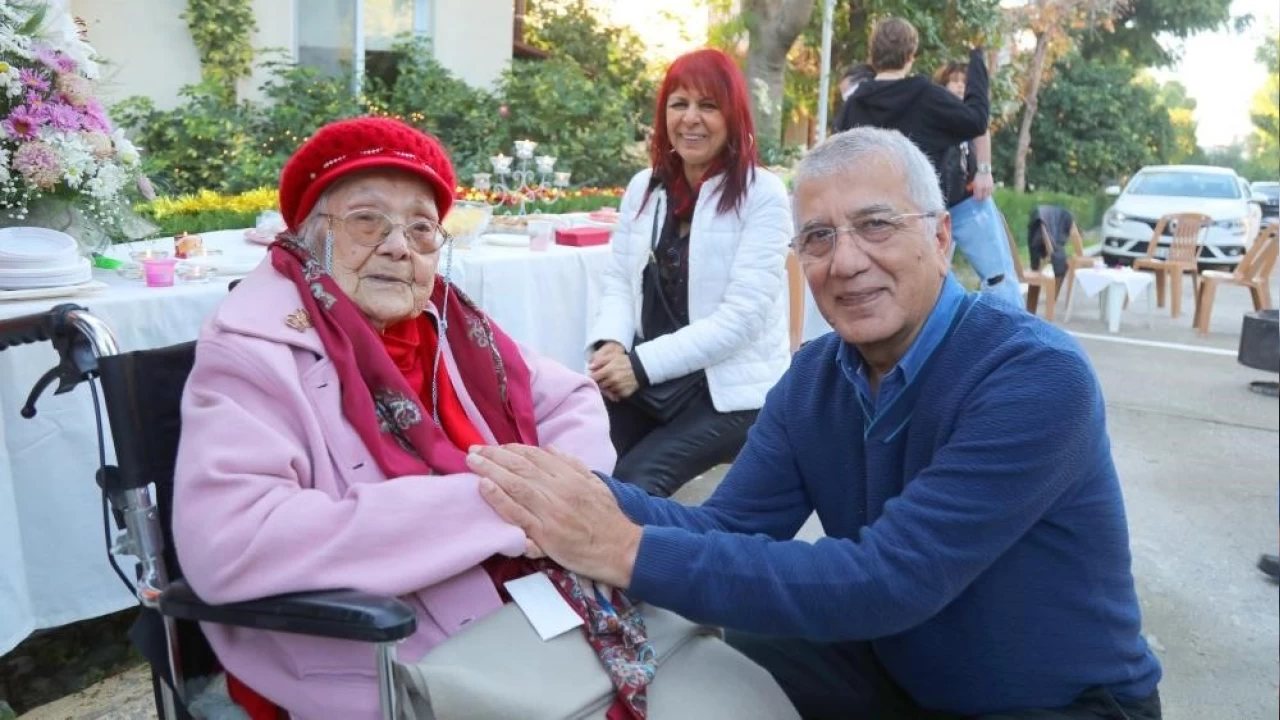 D�nyaca �nl� S�merolog Muazzez �lmiye ��� hayat�n� kaybetti