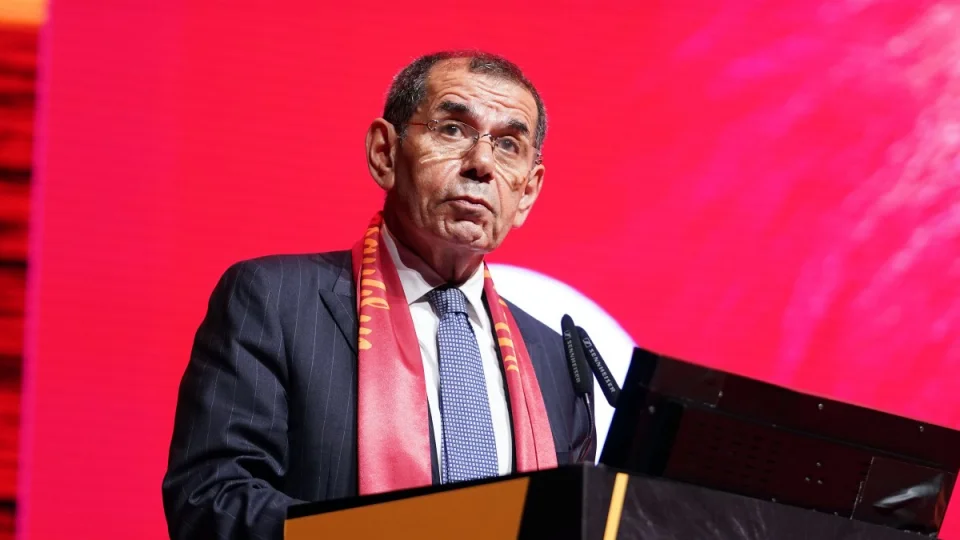 Dursun �zbek'ten herkesi �a��rtacak g�revlendirme