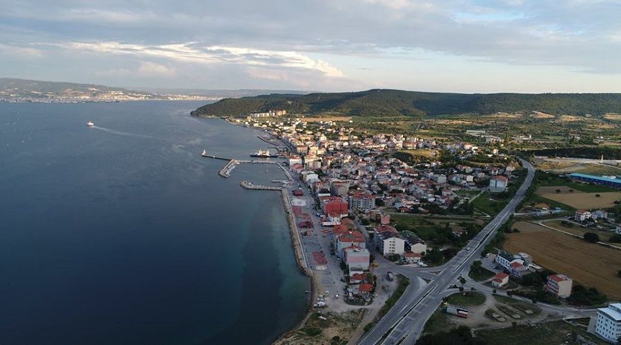 Eceabat�ta mahkemeden sat�l�k arazi