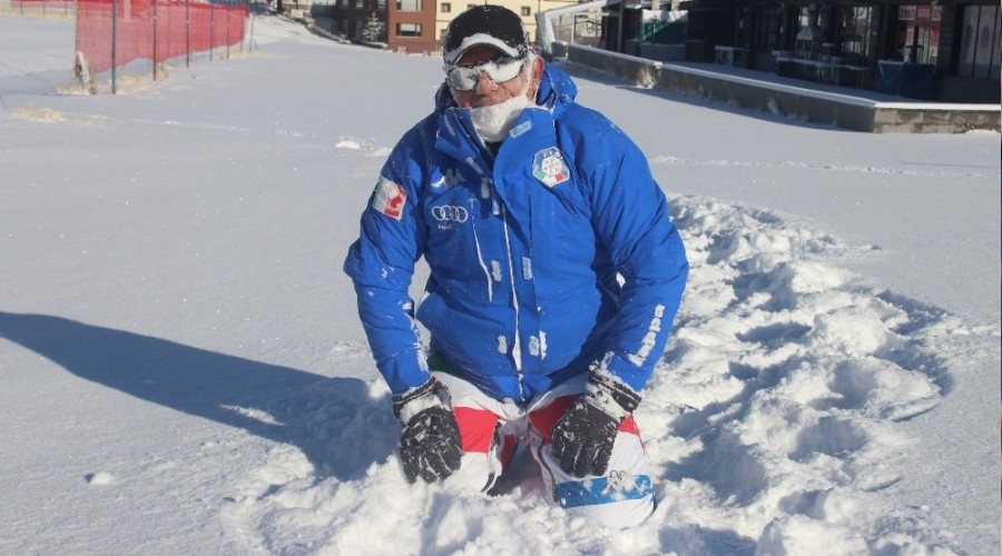 Erciyes'e kar yad, iletmeciler bayram etti