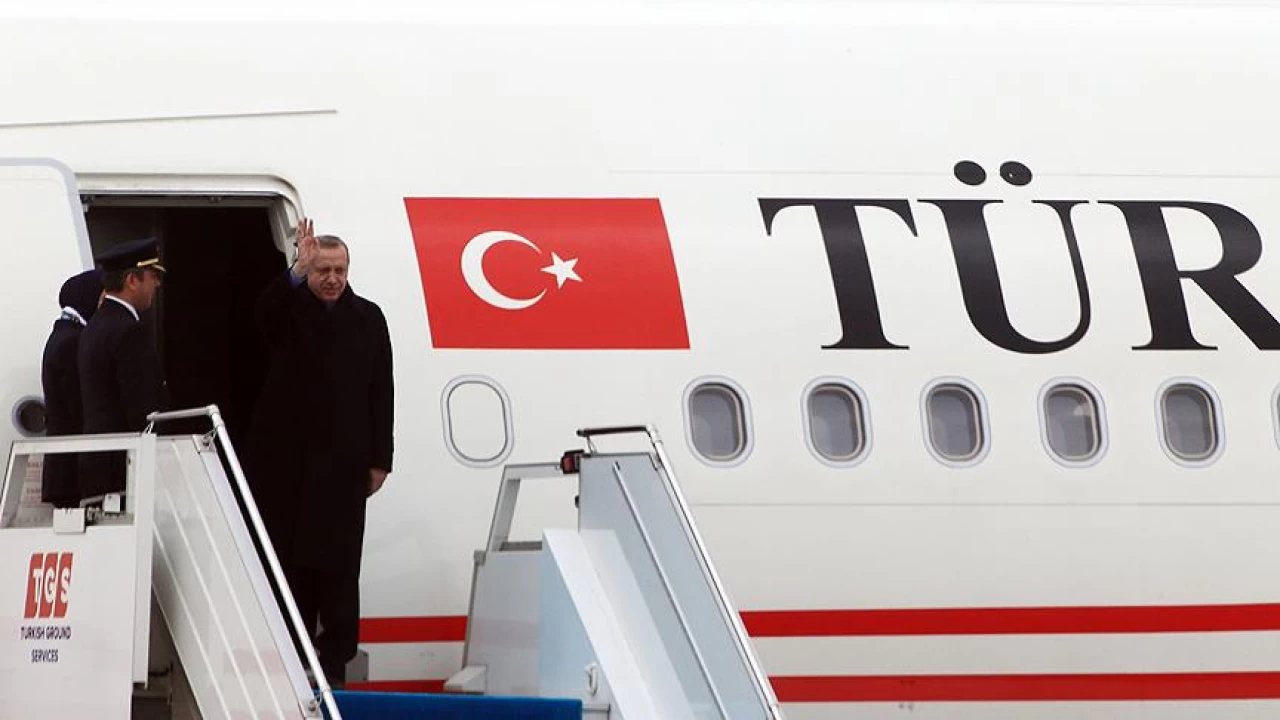 Erdo�an Birle�ik Arap Emirlikleri ve M�s�r'a gitti