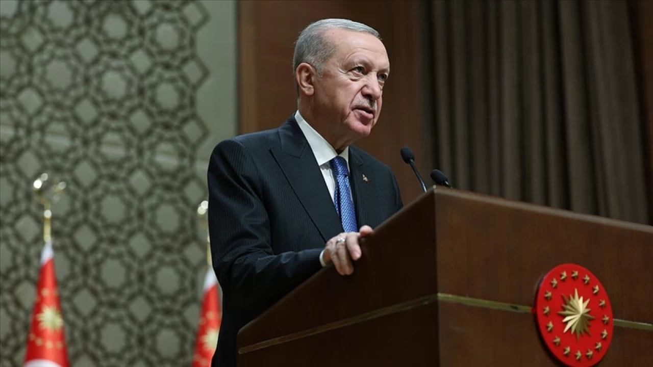 Erdoğan: İslam dünyası olarak Gazze'de ve Lübnan'da başarılı bir sınav veremedik