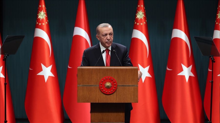 Erdoğan'dan başörtüsü referandumunda geri adım