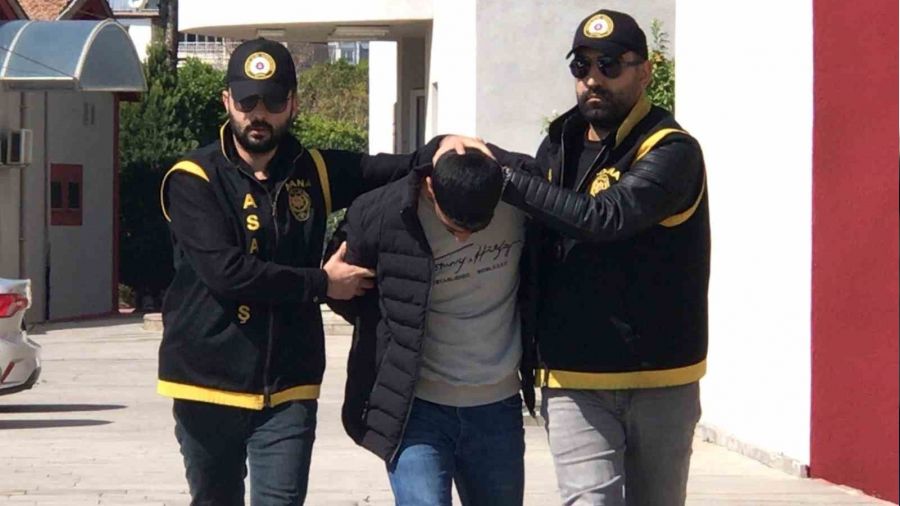 Evin tapusunu isteyen ağabeyini öldürdü