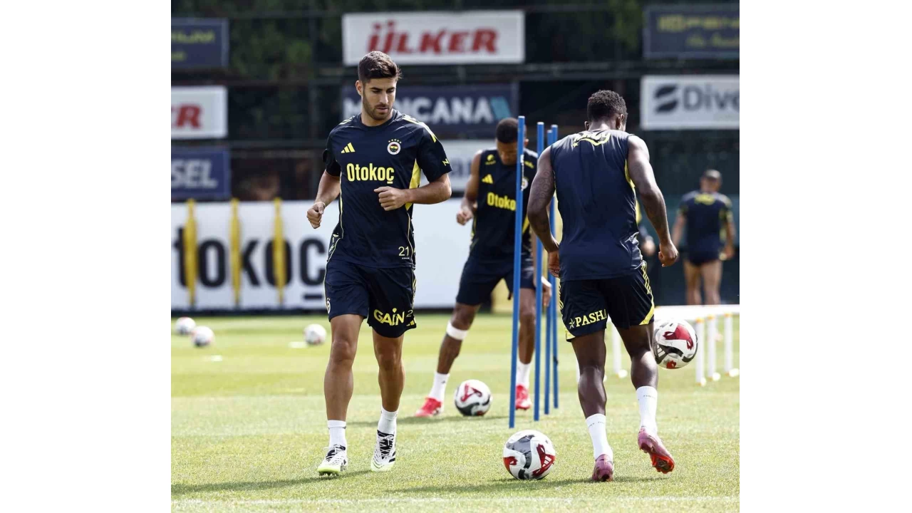 Fenerbah�e erteleme ma��nda Corendon Alanyaspor ile oynayacak