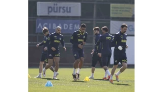 Fenerbahçe, Rangers maçının hazırlıklarını sürdürdü