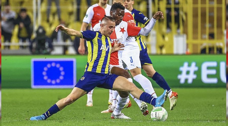 Fenerbahe tur umutlarn zora soktu