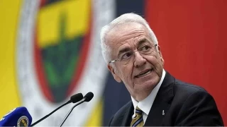 Fenerbahe'de Erol Bilecik, grevinden istifa etti