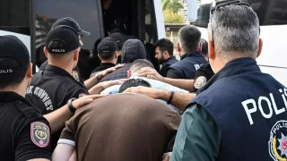 Fon soru�turmas�nda, hakk�nda yakalama karar� ��kar�lan Tera Portf�y CEO'su Emir M�nir Sarpyener da g�zalt�na al�nd�
