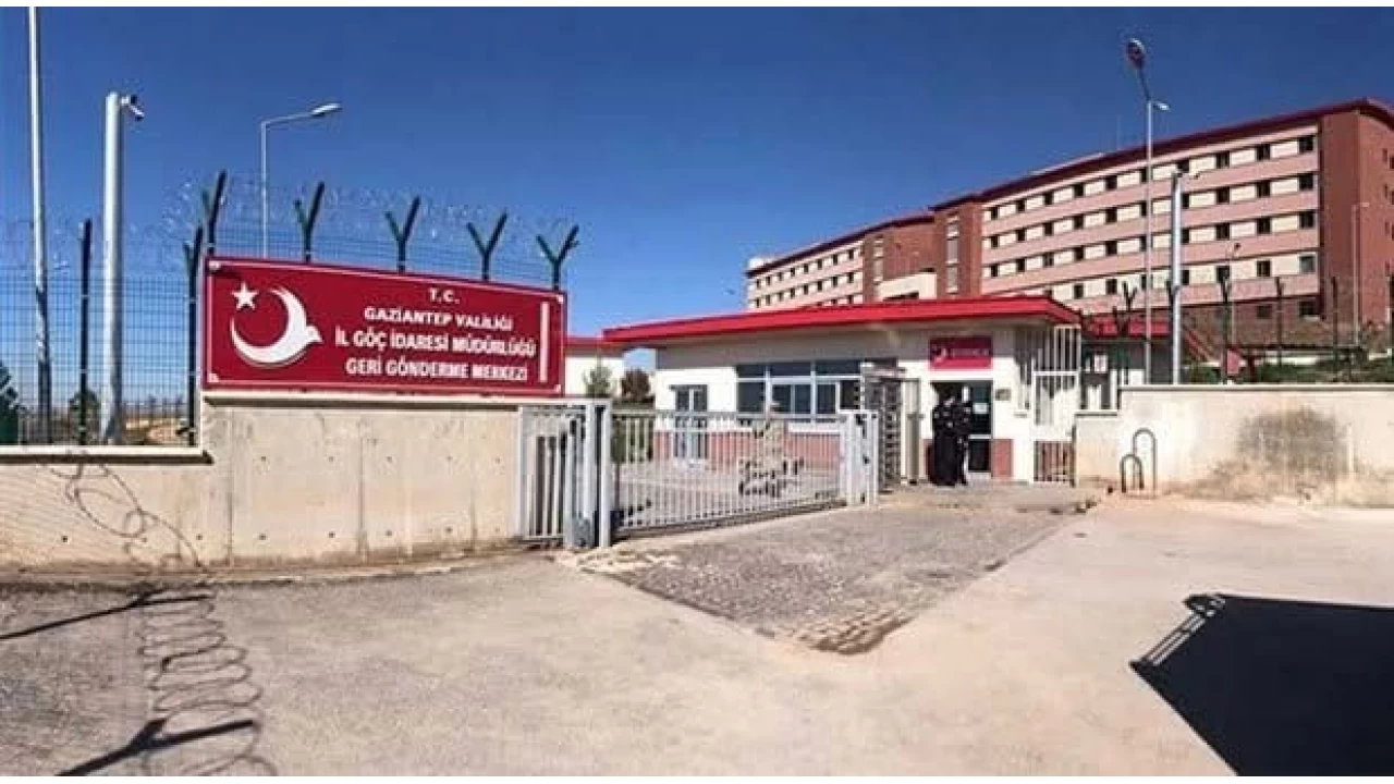 Gaziantep Geri Gönderme Merkezi'nde zehirlenme şüphesi: 56 kişi hastaneye kaldırıldı