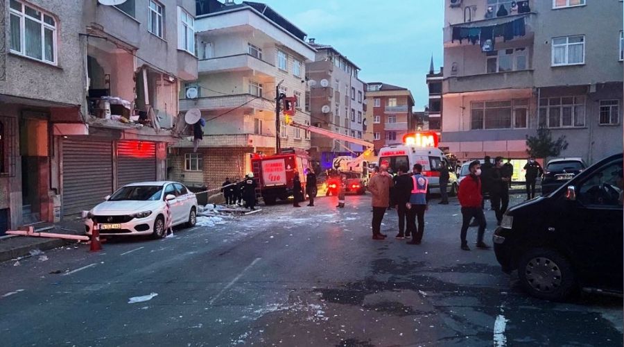 Gaziosmanpa�a'da do�algaz patlamas�: 1 yaral�