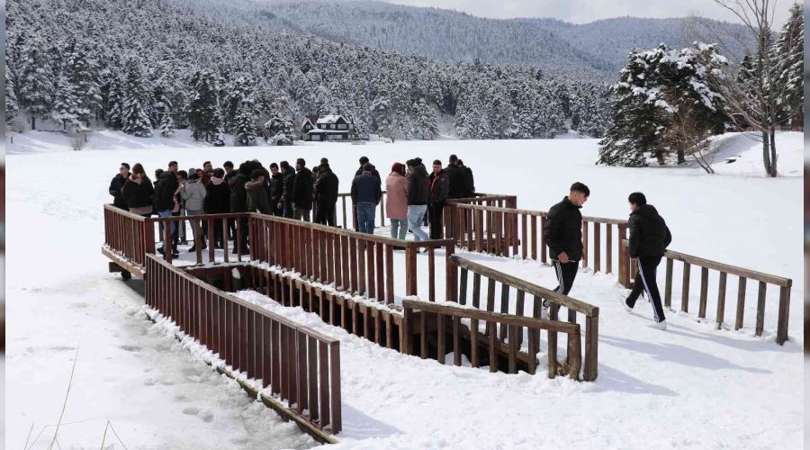 Glck Tabiat Park tatilcilerin ilgi oda